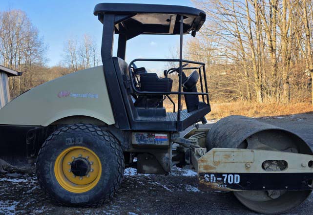 2004 Ingersoll-Rand SD70D Compactor - Image 6