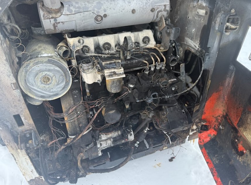 2005 Bobcat s300 Skid Steer - Image 5