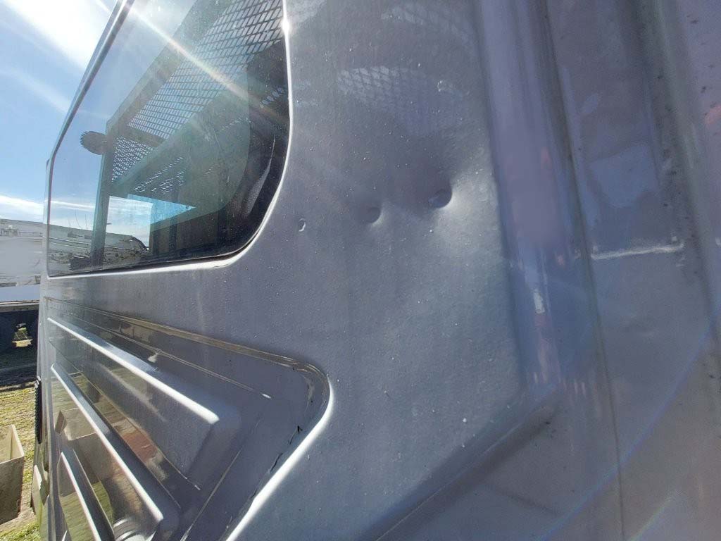 2005 International 4300 Concrete Pump Truck - Image 29