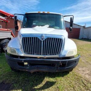 2005 International 4300 Concrete Pump Truck