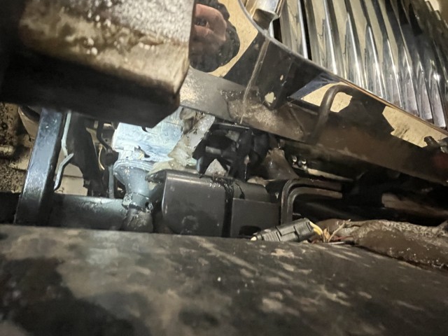 2005 International 4700 Dump Truck - Image 22