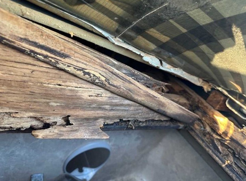 2007 4-STAR 3-Horse Trailer – 33′ Gooseneck With Living Quarter - Image 17