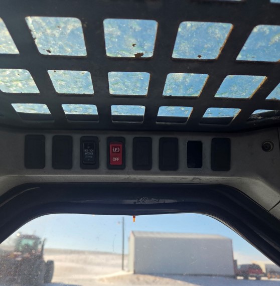 2007 Bobcat T250 Compact Track Loader - Image 12