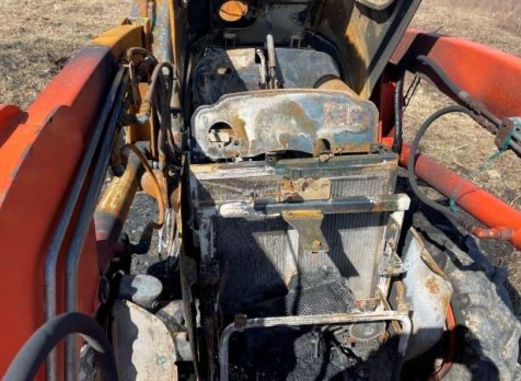 2008 Kioti DK40SE Tractor - Image 11