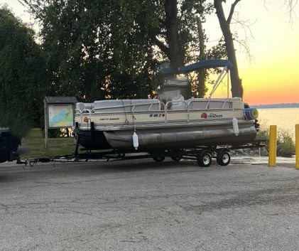 2008 Sun Tracker WS 1229 XZ Pontoon Boat - Image 4