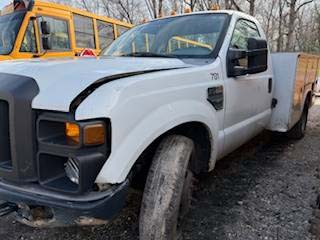 2009 Ford F-350 Utility Body - Image 3