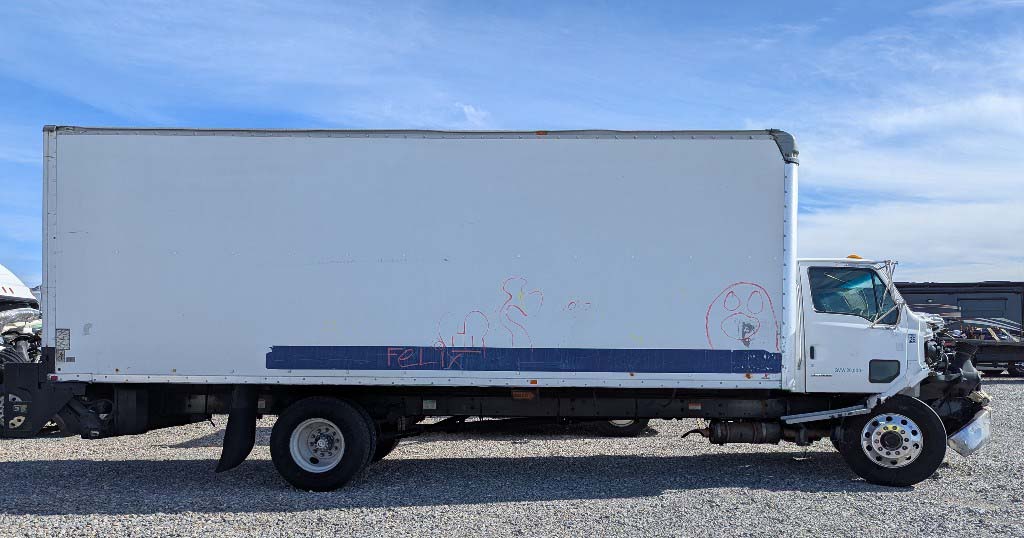 2009 Sterling Acterra - Image 4