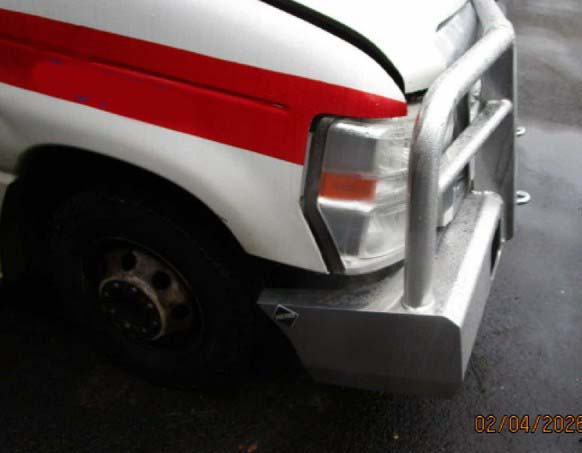 2003 Ford E-350 Cutaway 138 Ambulance - Image 15