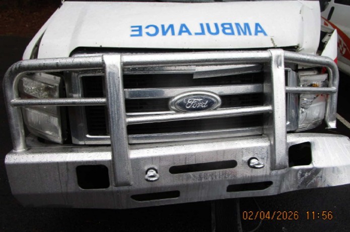 2003 Ford E-350 Cutaway 138 Ambulance - Image 17