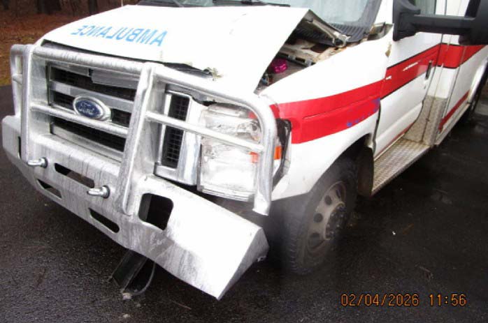 2003 Ford E-350 Cutaway 138 Ambulance