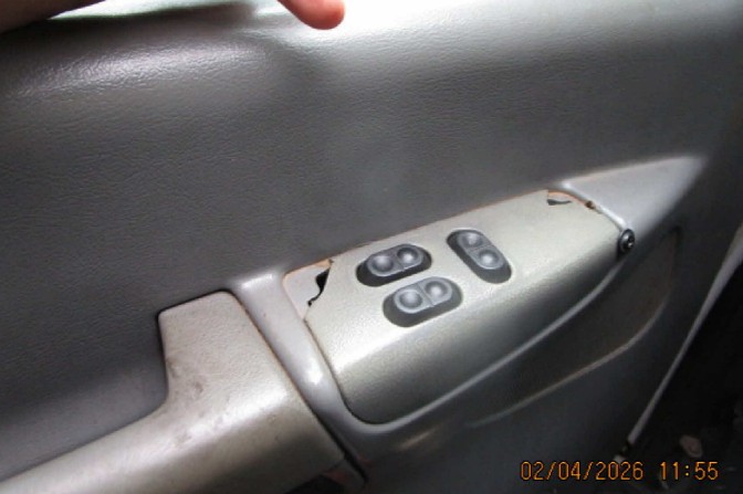 2003 Ford E-350 Cutaway 138 Ambulance - Image 5