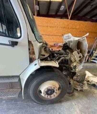 2010 Freightliner M2 Truck - Image 13