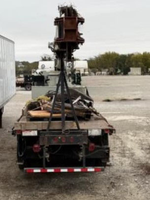 2011 Kenworth M2 with National Crane 800D - Image 5