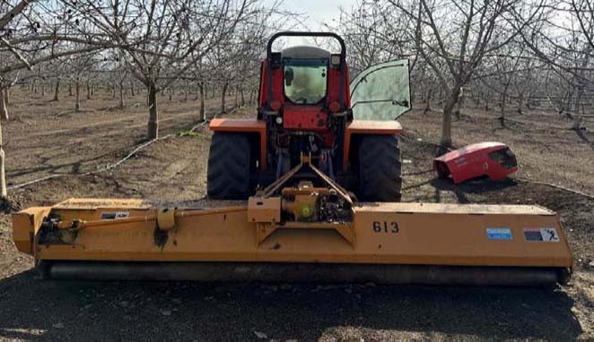 2011 Kubota M9540 Tractor - Image 4
