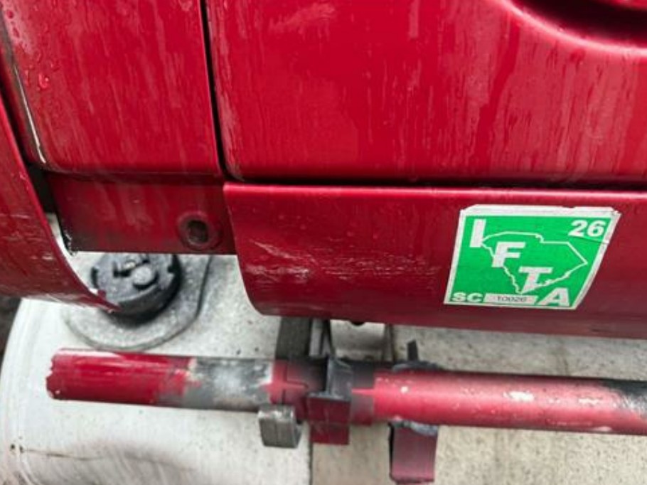 2011 Peterbilt 387 - Image 26