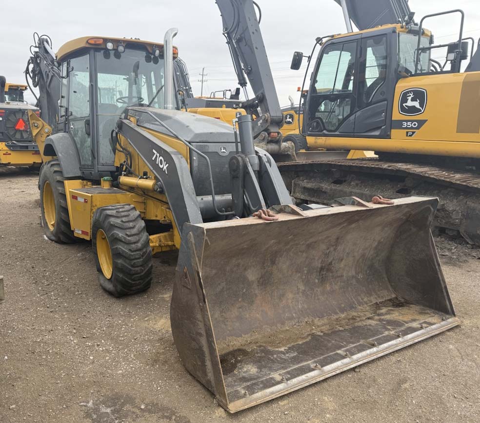 2012 John Deere 710K Backhoe - Image 3