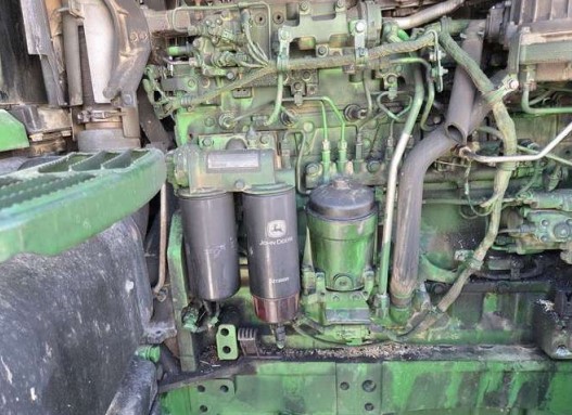 2013 John Deere 7230R Tractor - Image 6