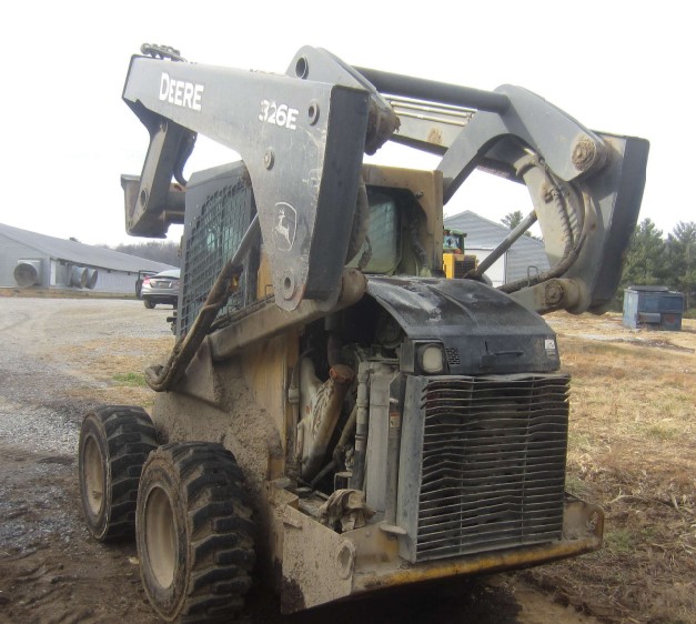 2014 John Deere 326E Skid Steer - Image 5