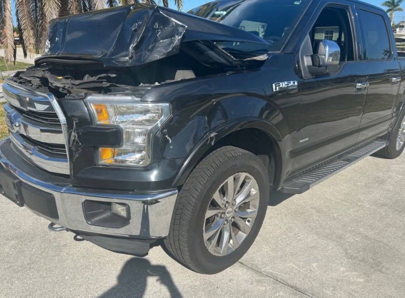 2015 Ford F-150 Lariat Super Crew - Image 3