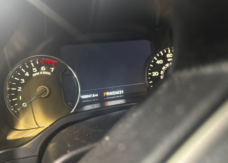 2015 Ford F-150 Lariat Super Crew - Image 6