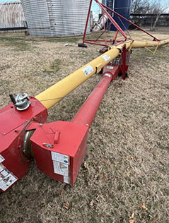 2015 Westfield MKX 100-73 Grain Auger - Image 4