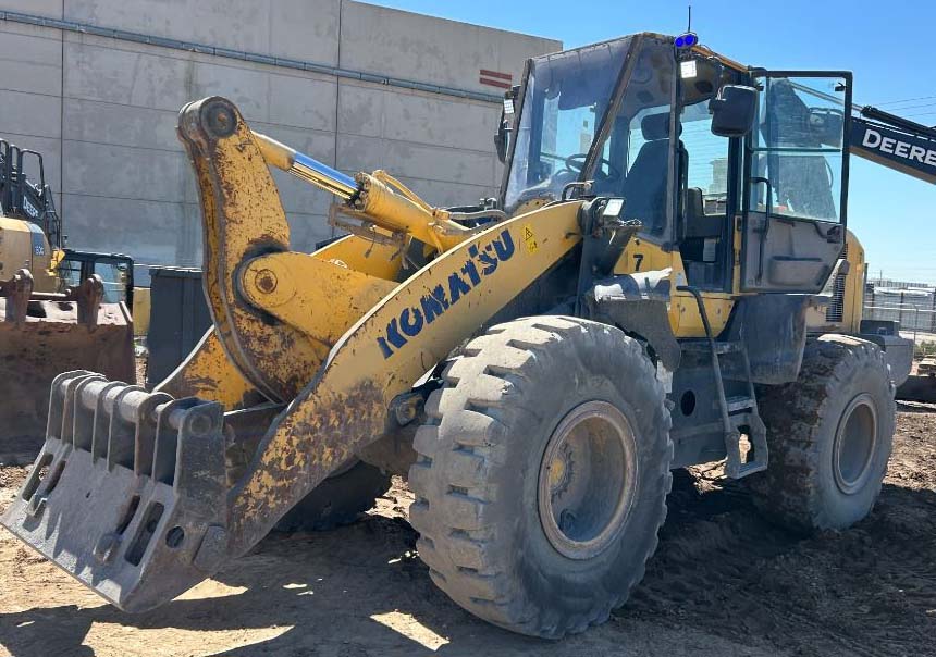 2015 Komatsu WA320-7 Wheel Loader