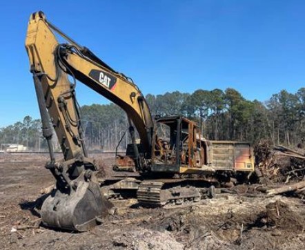 2017 Caterpillar 320F Excavator