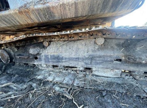 2017 Caterpillar 320F Excavator - Image 17