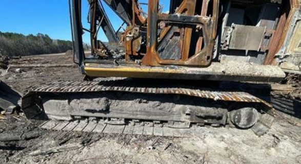 2017 Caterpillar 320F Excavator - Image 8