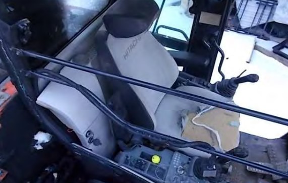 2018 Hitachi ZX135US-6 Excavator - Image 19