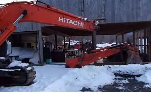 2018 Hitachi ZX135US-6 Excavator - Image 2