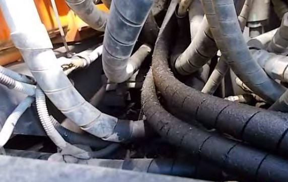 2018 Hitachi ZX135US-6 Excavator - Image 24