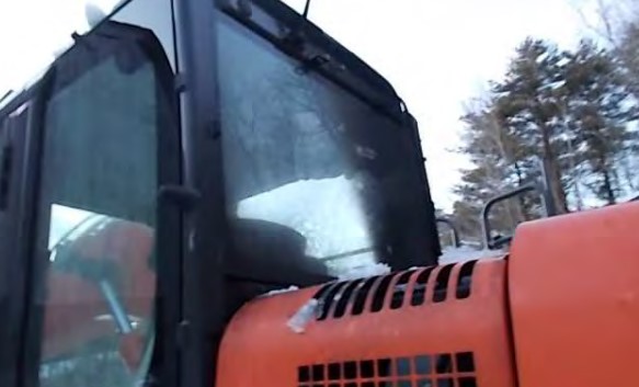 2018 Hitachi ZX135US-6 Excavator - Image 8