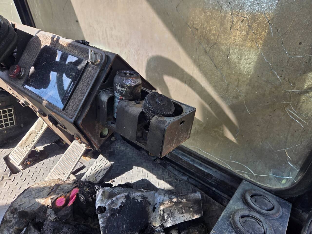 2017 Taylor R-14 280S Lift - Image 15