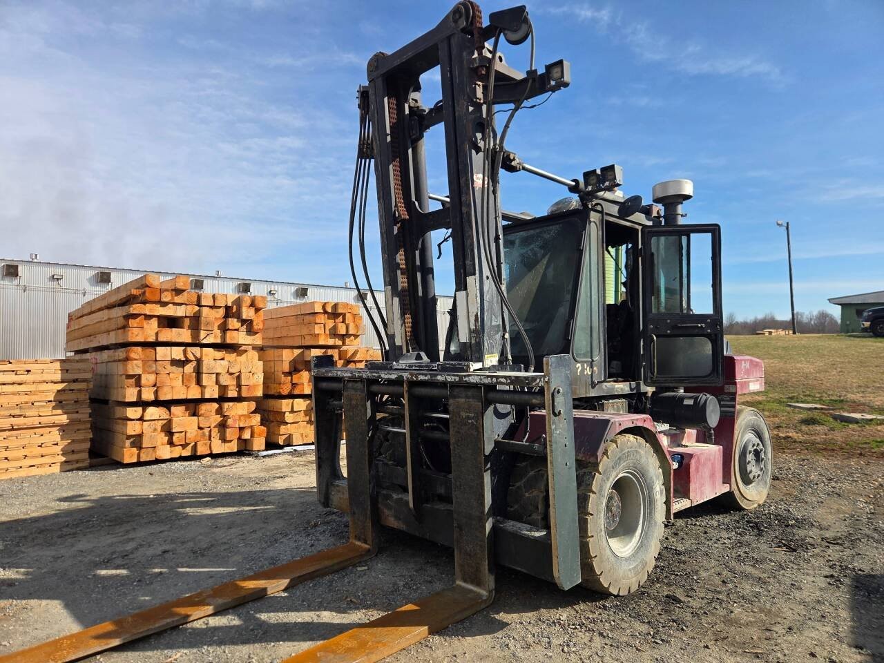 2017 Taylor R-14 280S Lift