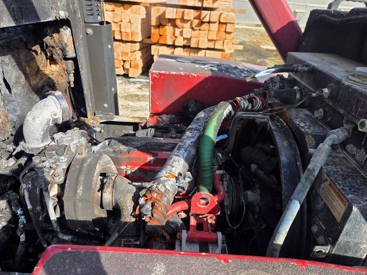 2017 Taylor R-14 280S Lift - Image 39