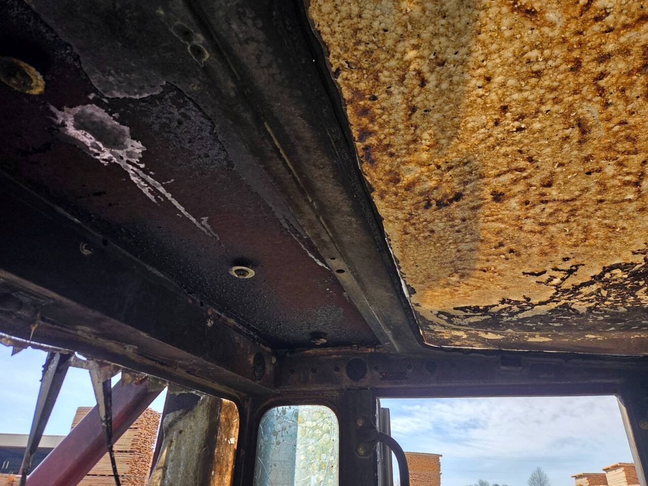 2017 Taylor R-14 280S Lift - Image 6