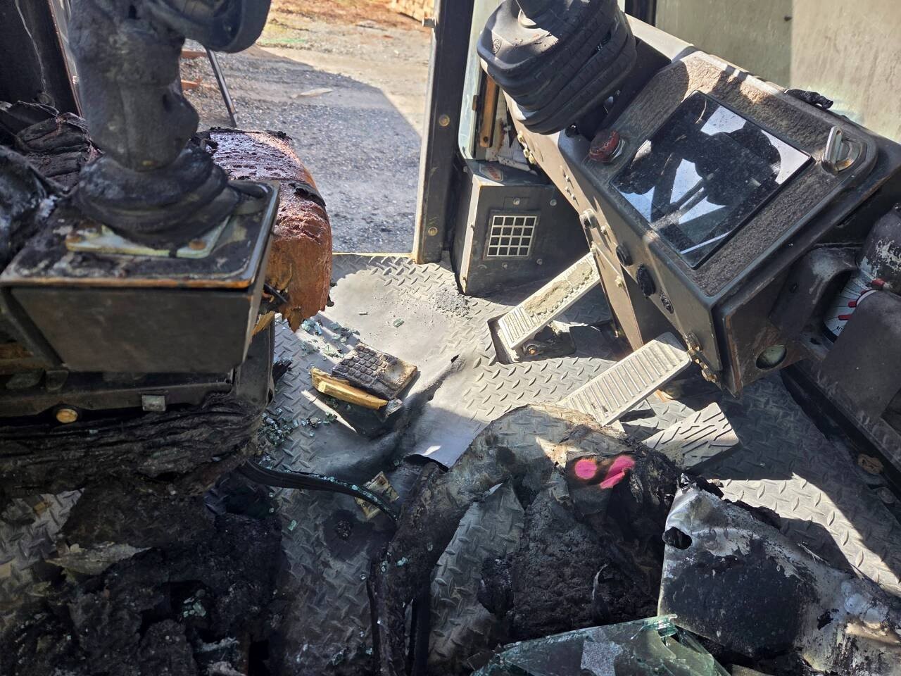 2017 Taylor R-14 280S Lift - Image 9