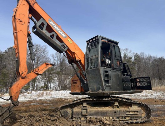 2018 Doosan DX 225LL-5 Track Log Loader - Image 2