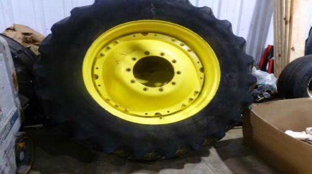 2018 John Deere 8370R Tractor - Image 18