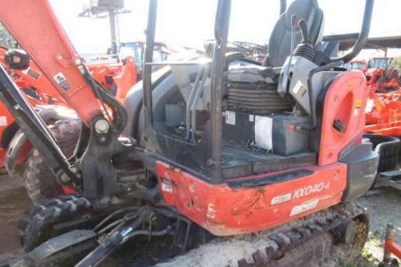 2018 Kubota KX040-4 Excavator - Image 3
