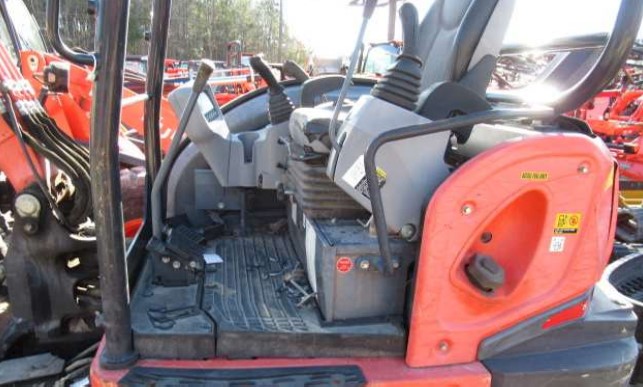 2018 Kubota KX040-4 Excavator - Image 6