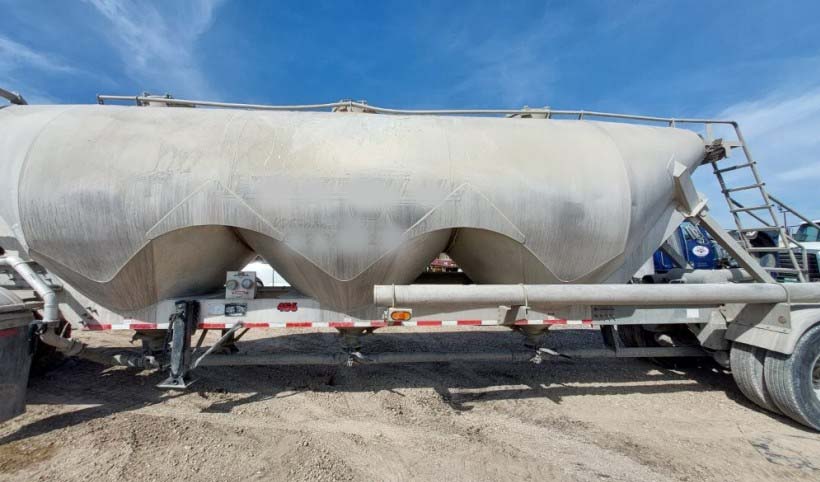 2018 Southern Welding Tank Trailer - Image 3