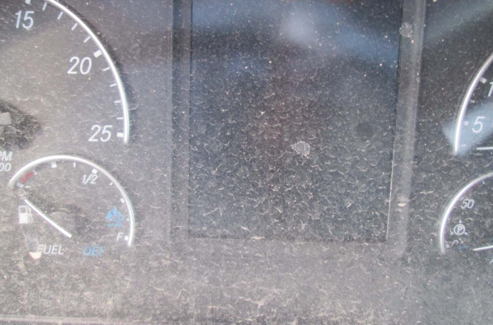 2019 Freightliner Cascadia - Image 3