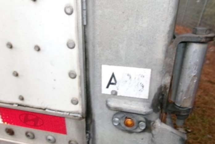 2019 Hyundai Dry Van Trailer - Image 24