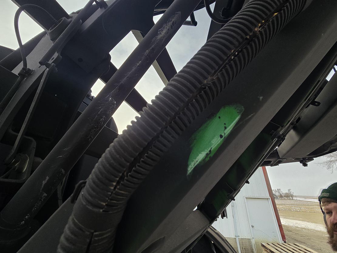 2020 John Deere R4038 Sprayer - Image 11