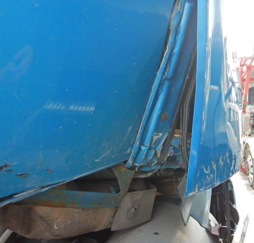 2020 Volvo VNL670 - Image 14