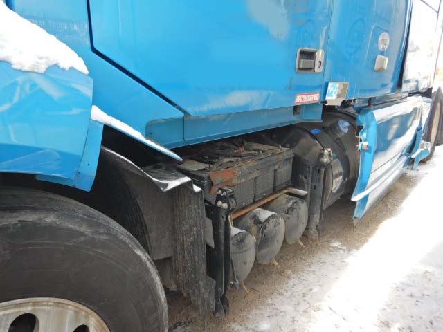 2020 Volvo VNL670 - Image 7