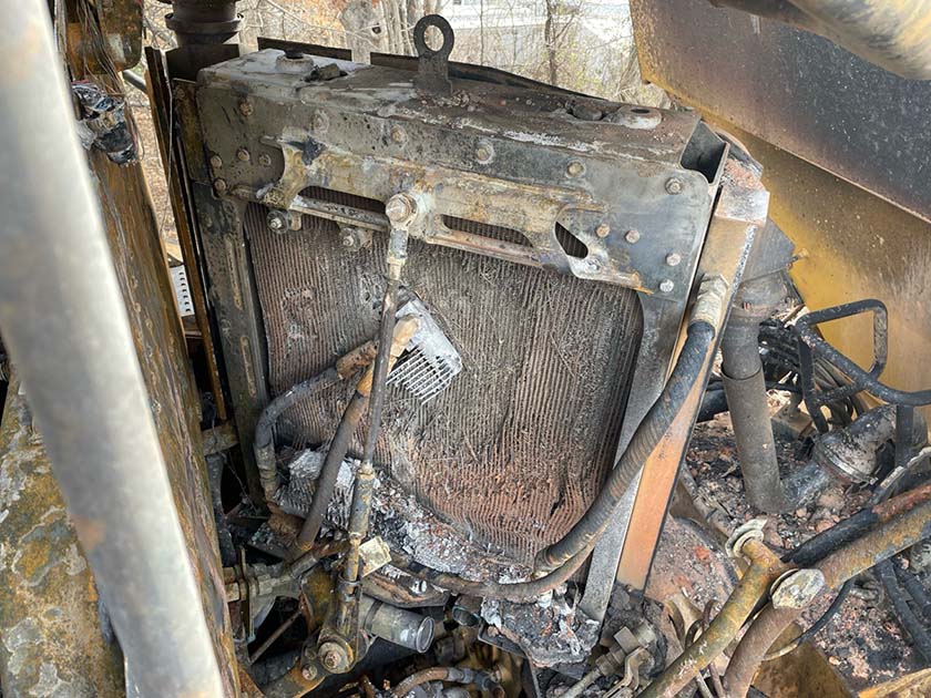 2021 Caterpillar 745 Articulated Haul Truck - Image 11