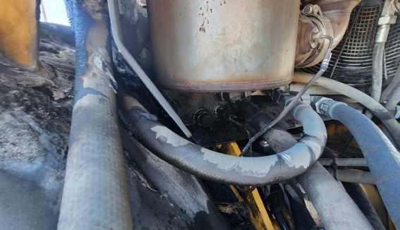 2021 John Deere 344L Wheel Loader - Image 6